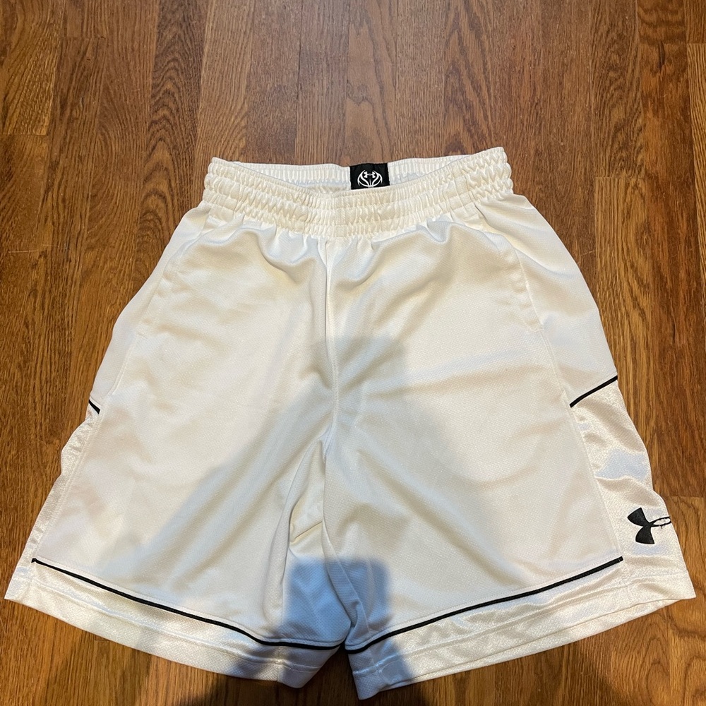 Under Armor White Gym shorts